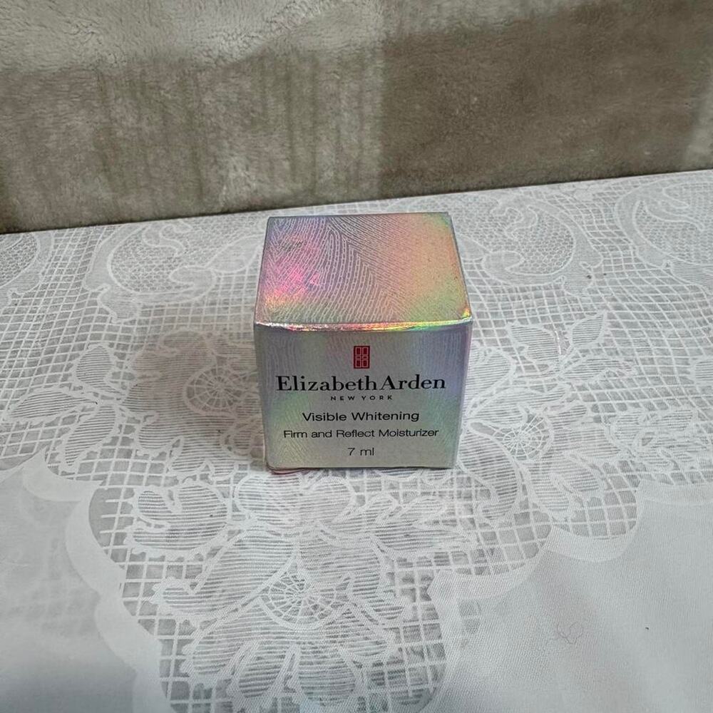 Elizabeth arden visible whitening firm